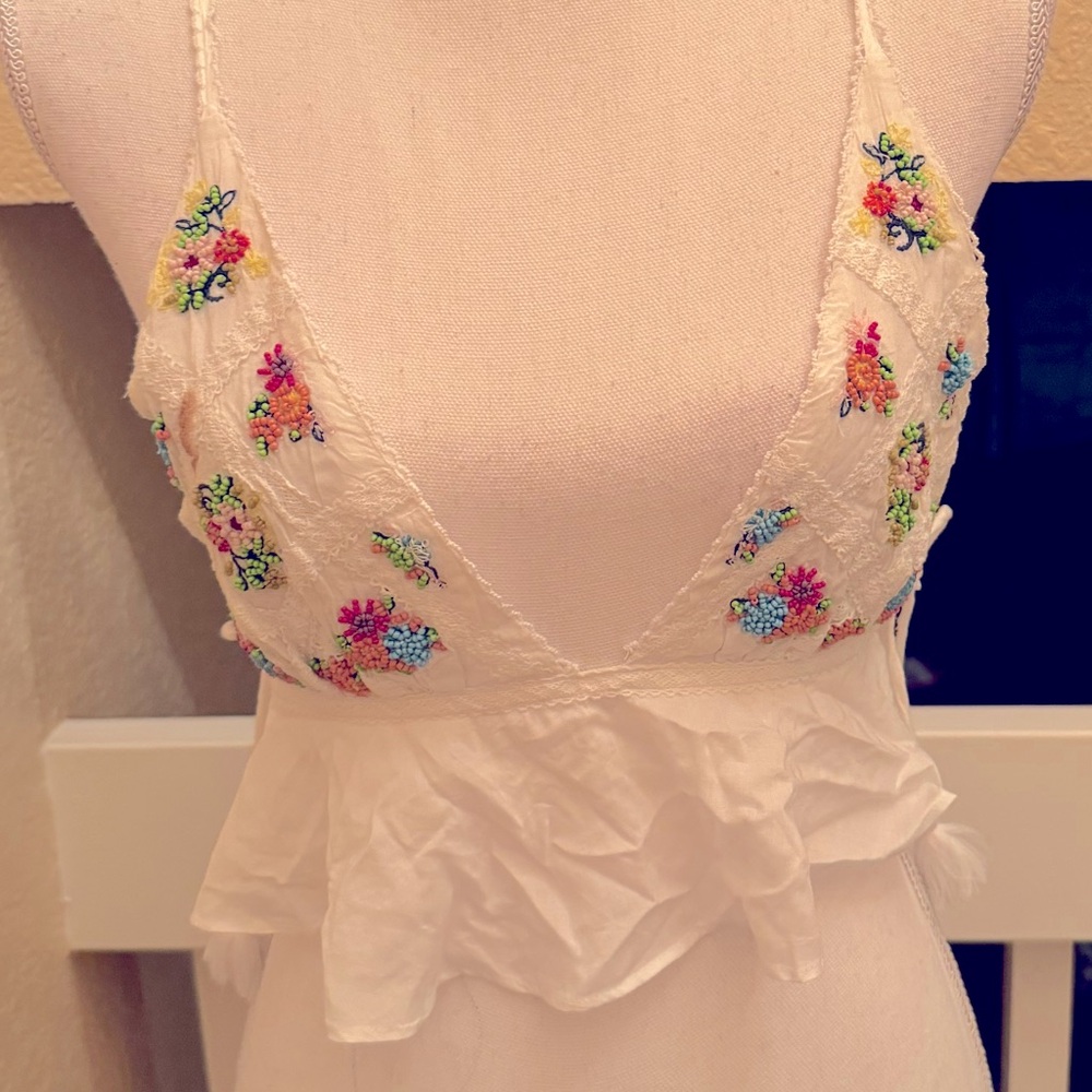 NEW w TAGS — FREE PEOPLE Intimately white intricately beaded top. RARE
